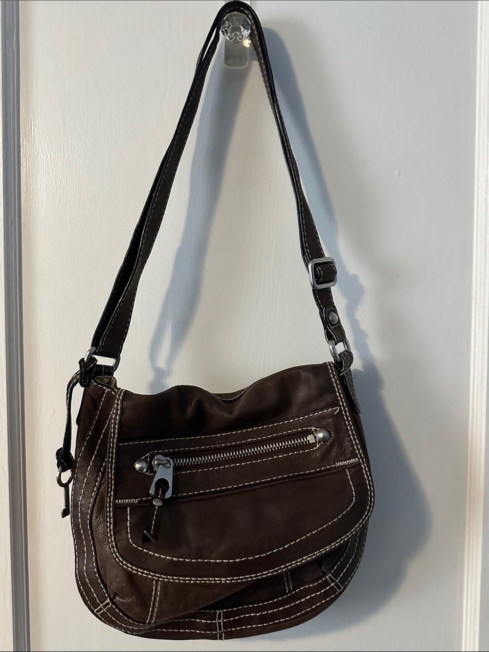 Fossil Brown Leather Crossbody Shoulder Bag - Classic Everyday Style
